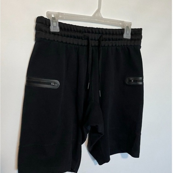 EUC Bylt Jogger Shorts Mens Medium Black Stretch Athletic Sweatshort Performance - Picture 2 of 11